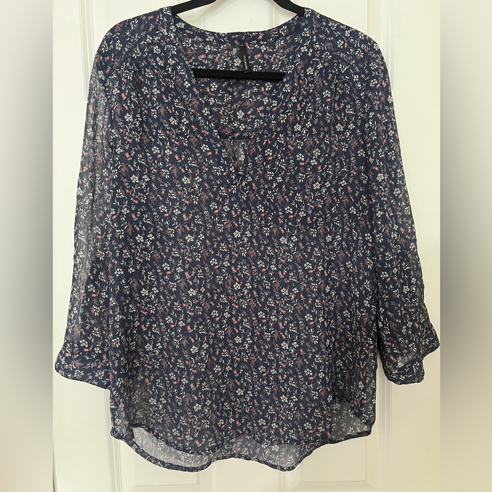 Maurices 3/4 sleeve length blouse